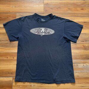 Nike Men's Navy T-shirt